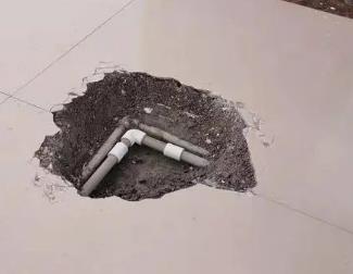 乌拉特前卫生间漏水维修公司为您分享如何判断家里漏水